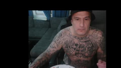 sinalco1975 online show from December 21, 2025, 4:08 am