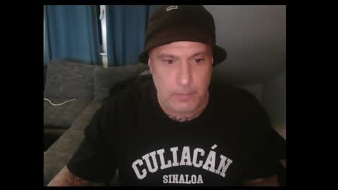 sinalco1975 online show from May 6, 2026, 1:47 am