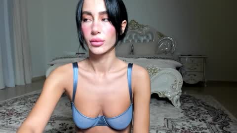 Snapshot of sincerelyc chatting on February 17, 2026, 10:27 pm C online show from February 17, 2026, 10:27 pm