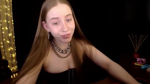Sindi online show from June 1, 2026, 11:01 am