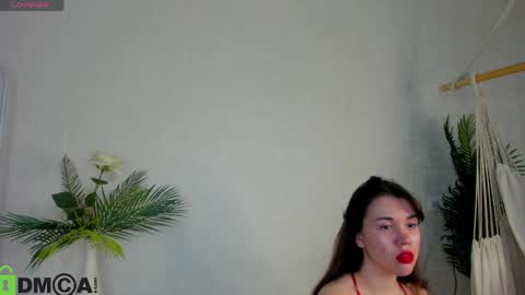 sinfulkittyyy online show from April 13, 2026, 9:15 am