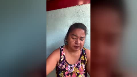 sinfullwife6969 online show from February 22, 2026, 2:45 am