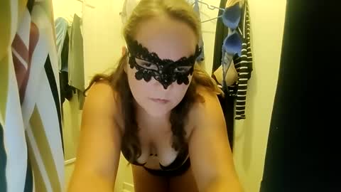 SinfulSynergy online show from September 13, 2025, 11:26 pm