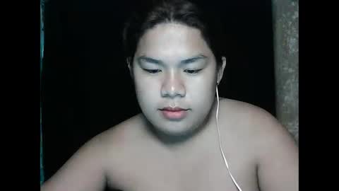 Snapshot of singleheart05 chatting on May 20, 2026, 8:37 pm singleheart05 online show from May 20, 2026, 8:37 pm