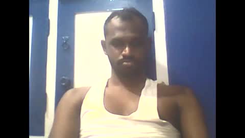 Snapshot of singletamilblackboy chatting on December 22, 2024, 4:48 pm singletamilblackboy online show from December 22, 2024, 4:48 pm