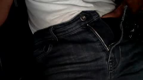 Alex online show from October 12, 2025, 6:01 am