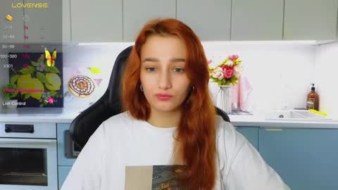 Sinty Noria online show from May 18, 2026, 1:02 am
