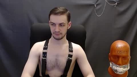 Snapshot of sir_damien chatting on February 28, 2025, 3:26 am Sir Damien online show from February 28, 2025, 3:26 am