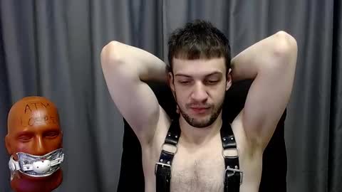 Snapshot of sir_damien chatting on November 7, 2025, 3:17 am Sir Damien online show from November 7, 2025, 3:17 am