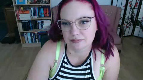 Sirene Serpens online show from February 12, 2025, 12:37 am