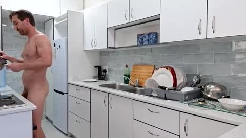 Giovanni online show from November 23, 2025, 10:04 am