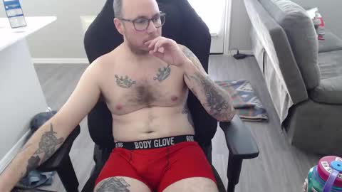 Snapshot of sirscotty831 chatting on December 8, 2024, 8:25 pm Sir Scotty online show from December 8, 2024, 8:25 pm