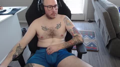 Snapshot of sirscotty831 chatting on March 9, 2025, 12:42 am Sir Scotty online show from March 9, 2025, 12:42 am