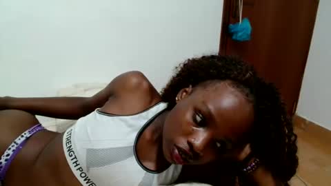 shannie online show from April 17, 2026, 9:51 pm