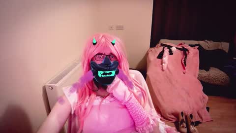 sissy_lolabunny online show from October 31, 2025, 12:33 am