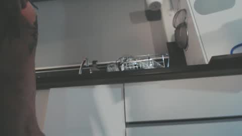 RESPONDS WELL TO ... online show from October 21, 2025, 11:55 am