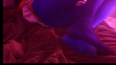 sissyboysissy938 online show from December 15, 2025, 12:59 am