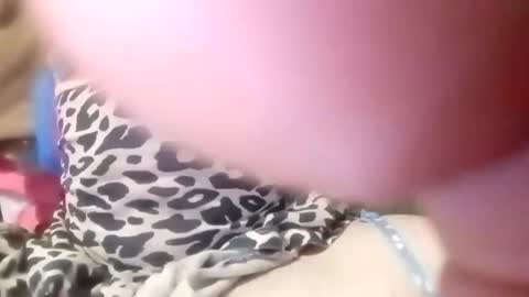 Snapshot of sissycrossdrese chatting on February 14, 2025, 1:18 pm sissycrossdrese online show from February 14, 2025, 1:18 pm