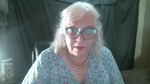Sissy Diane online show from October 8, 2025, 11:35 pm