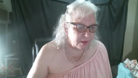 Sissy Diane online show from October 12, 2025, 12:37 pm