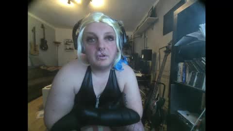 Tiffany Candy online show from April 4, 2026, 4:26 pm