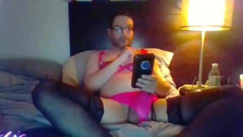 sissy natasha online show from February 12, 2026, 8:20 am