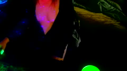 red online show from October 3, 2025, 10:34 am