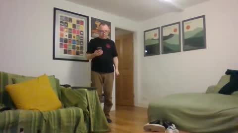 sissyslut online show from March 1, 2025, 11:15 pm