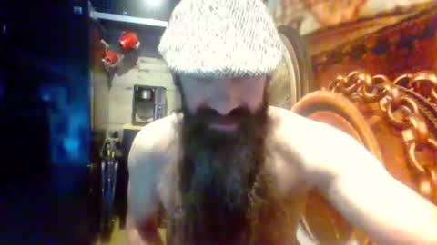 Snapshot of sitonmybeardxxx chatting on July 17, 2026, 4:45 pm sitonmybeardxxx online show from July 17, 2026, 4:45 pm
