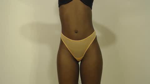 sizzly_ass online show from May 27, 2026, 2:58 pm