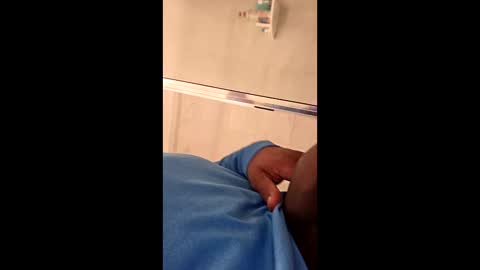 sjtea1717 online show from March 29, 2026, 10:43 pm