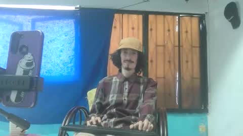 sk8sir online show from February 15, 2026, 4:36 pm