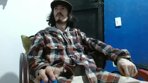 sk8sir online show from June 22, 2026, 4:20 am