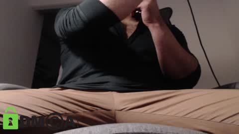 Snapshot of skankhunt9000 chatting on December 2, 2024, 4:09 am Your Master MasterD9000 online show from December 2, 2024, 4:09 am