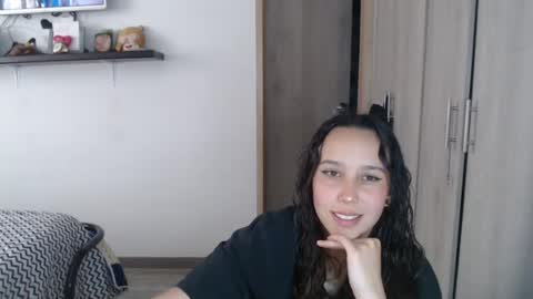 Snapshot of skarlet_adams chatting on December 3, 2024, 6:49 pm Alice online show from December 3, 2024, 6:49 pm