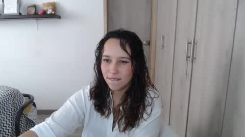 Snapshot of skarlet_adams chatting on December 9, 2024, 6:46 pm Alice online show from December 9, 2024, 6:46 pm