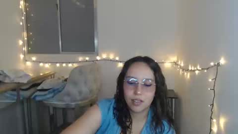 Snapshot of skarlet_adams chatting on February 3, 2025, 4:20 pm Alice online show from February 3, 2025, 4:20 pm