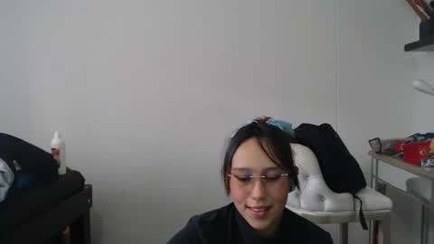 Snapshot of skarlet_adams chatting on February 7, 2025, 9:37 pm Alice online show from February 7, 2025, 9:37 pm