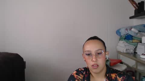 Snapshot of skarlet_adams chatting on February 13, 2025, 8:13 pm Alice online show from February 13, 2025, 8:13 pm