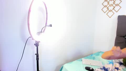 Snapshot of skarleth018 chatting on February 13, 2025, 12:43 pm Skarleth online show from February 13, 2025, 12:43 pm