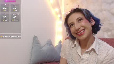 Skarlet  online show from December 11, 2024, 3:35 am