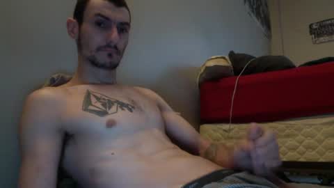 Snapshot of skaterpunk_1992 chatting on July 19, 2026, 11:47 am skaterpunk_1992 online show from July 19, 2026, 11:47 am