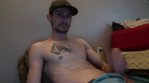 Snapshot of skaterpunk_1992 chatting on July 22, 2026, 9:17 pm skaterpunk_1992 online show from July 22, 2026, 9:17 pm