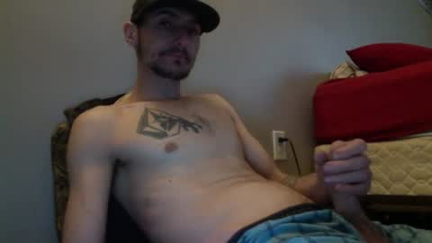 Snapshot of skaterpunk_1992 chatting on July 27, 2026, 9:44 pm skaterpunk_1992 online show from July 27, 2026, 9:44 pm