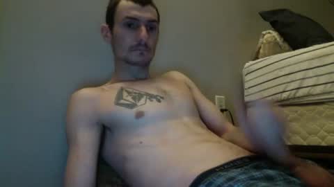 Snapshot of skaterpunk_1992 chatting on August 1, 2026, 5:07 am skaterpunk_1992 online show from August 1, 2026, 5:07 am