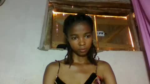 skinny7809 online show from February 26, 2026, 1:32 pm