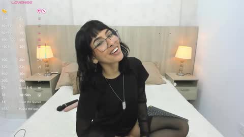 Emily Rojas online show from January 13, 2026, 7:41 pm