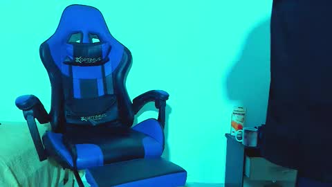 skinny marked online show from November 1, 2025, 5:09 am