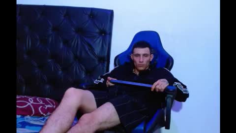 Snapshot of skinny_marked chatting on February 6, 2026, 6:22 pm skinny marked online show from February 6, 2026, 6:22 pm