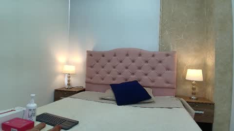 Noa online show from December 18, 2025, 11:27 am